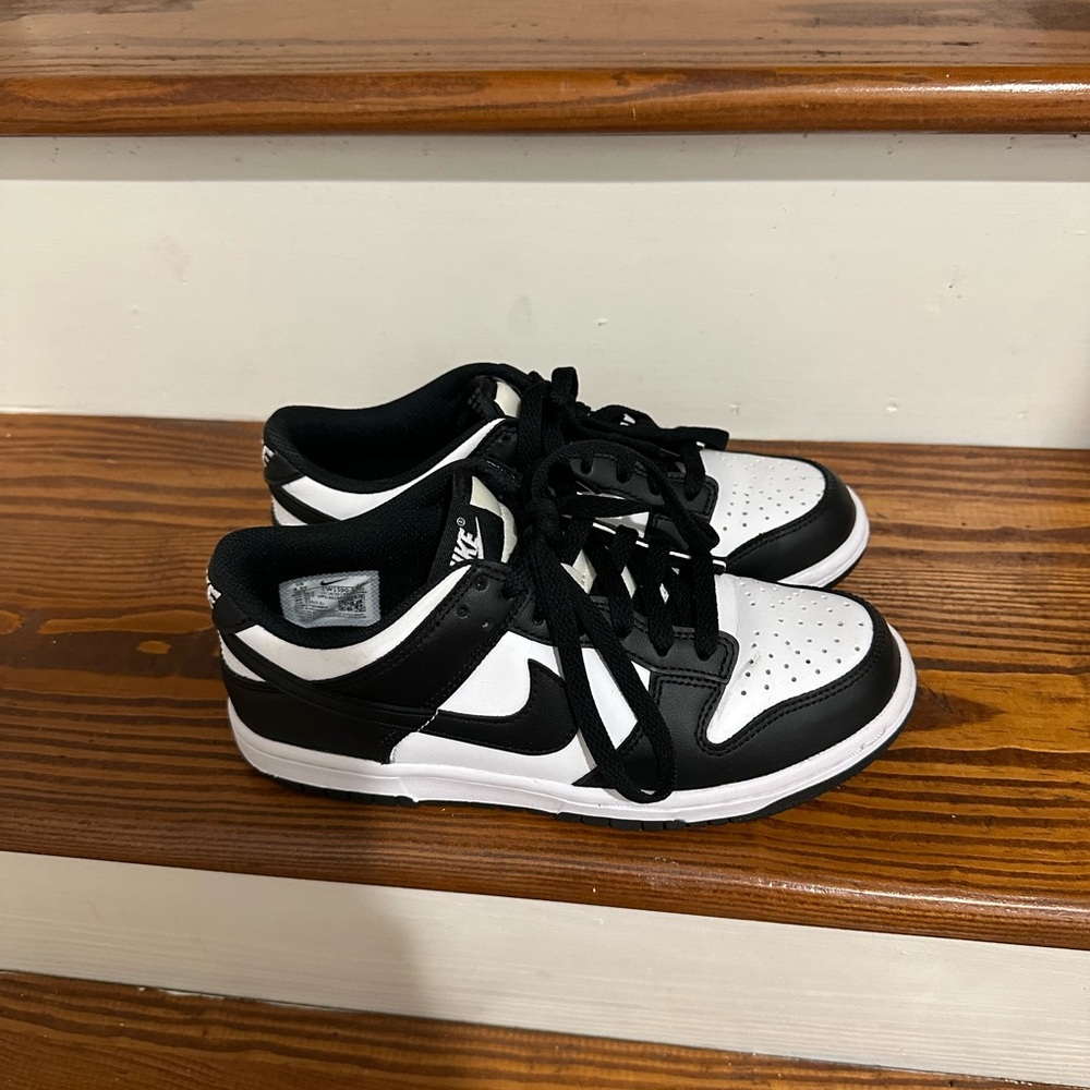 Nike Dunk Low Retro White Black Panda